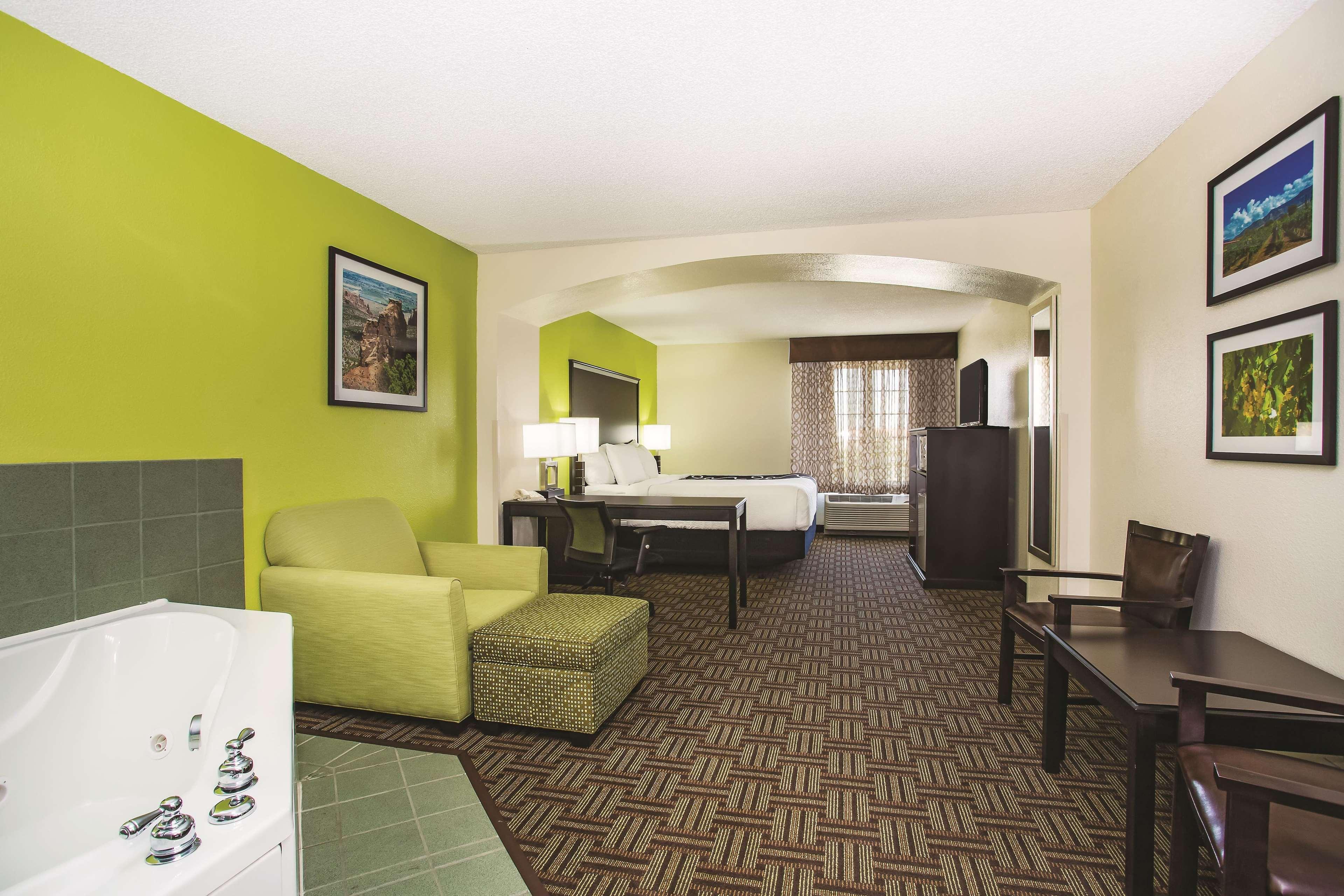 La Quinta By Wyndham Fruita Hotell Exteriör bild